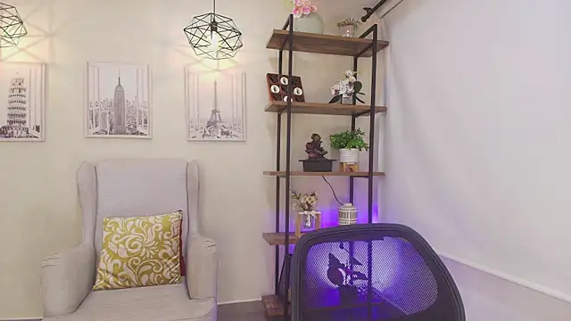 Sassy--Girl online show from 04-17-26, 06:22