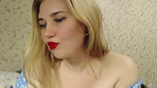 Snapshot of mmmPinUpGirl chatting on 01-11-25, 01:37 mmmPinUpGirl online show from 01-11-25, 01:37
