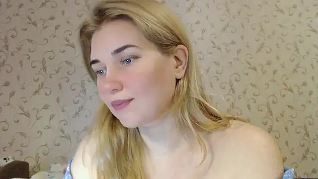 Snapshot of mmmPinUpGirl chatting on 09-12-25, 06:57 mmmPinUpGirl online show from 09-12-25, 06:57