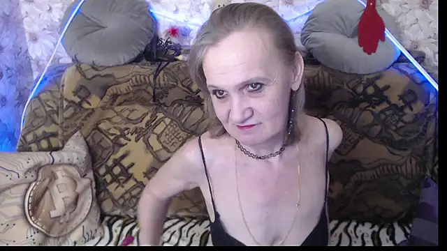 Snapshot of MissBekker chatting on 12-09-24, 07:18 MissBekker online show from 12-09-24, 07:18