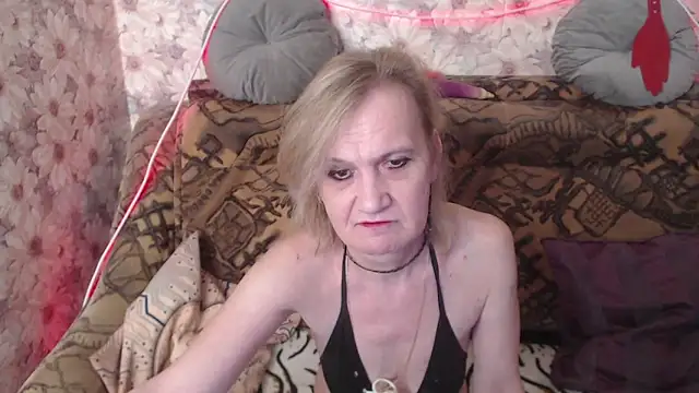 Snapshot of MissBekker chatting on 03-17-25, 07:13 MissBekker online show from 03-17-25, 07:13