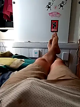 Snapshot of rodovlaz chatting on 02-19-25, 01:39 rodovlaz online show from 02-19-25, 01:39