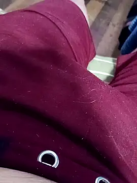 Snapshot of rodovlaz chatting on 02-25-25, 01:06 rodovlaz online show from 02-25-25, 01:06