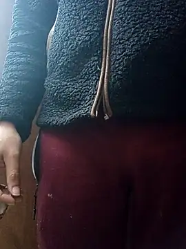 Snapshot of rodovlaz chatting on 03-14-25, 11:01 rodovlaz online show from 03-14-25, 11:01