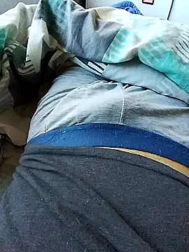 Snapshot of rodovlaz chatting on 09-27-25, 07:41 rodovlaz online show from 09-27-25, 07:41