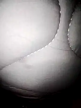 Snapshot of rodovlaz chatting on 10-10-25, 11:26 rodovlaz online show from 10-10-25, 11:26