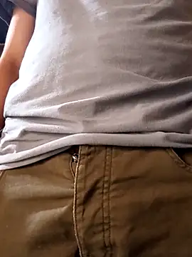 Snapshot of rodovlaz chatting on 10-21-25, 05:02 rodovlaz online show from 10-21-25, 05:02