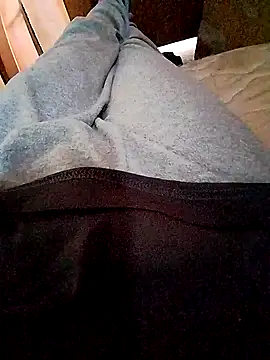 Snapshot of rodovlaz chatting on 11-25-25, 11:05 rodovlaz online show from 11-25-25, 11:05