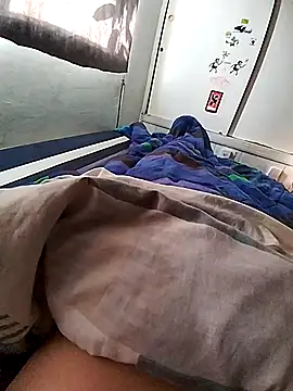 Snapshot of rodovlaz chatting on 11-27-25, 11:12 rodovlaz online show from 11-27-25, 11:12