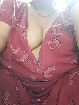 Snapshot of Kavya_XX chatting on 07-05-26, 04:19 Kavya XX online show from 07-05-26, 04:19