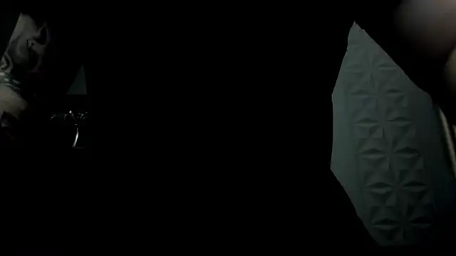 Snapshot of TonyWilcox chatting on 03-05-25, 11:28 TonyWilcox online show from 03-05-25, 11:28