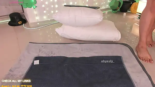 ohyesly  online show from 03-02-26, 10:11