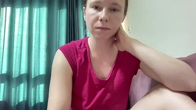 Snapshot of SweetLucy96 chatting on 10-12-25, 12:37 SweetLucy96 online show from 10-12-25, 12:37