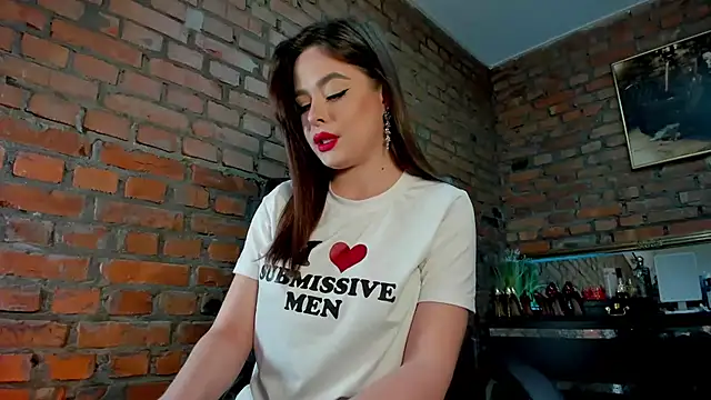 Snapshot of MistressMilana chatting on 06-03-26, 12:19 MistressMilana online show from 06-03-26, 12:19
