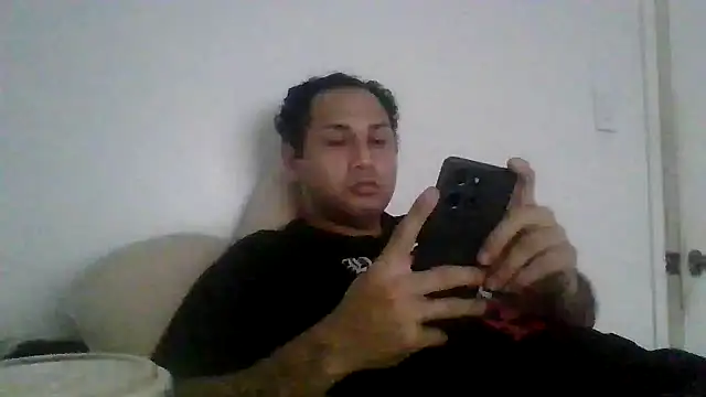 XjjripppX online show from 09-20-25, 08:43