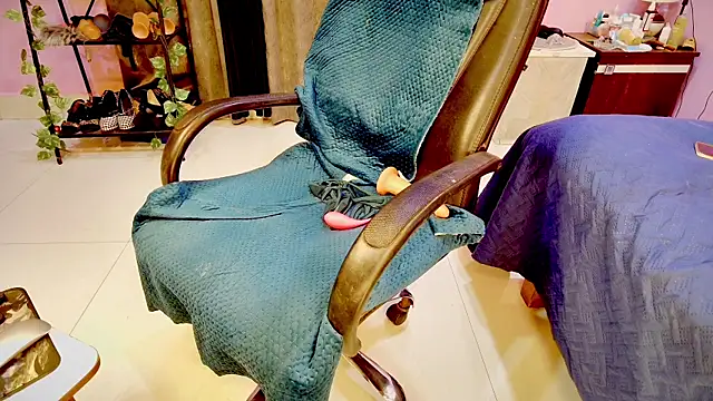 Snapshot of Naughty_nightz chatting on 03-02-25, 11:20 Naughty nightz online show from 03-02-25, 11:20