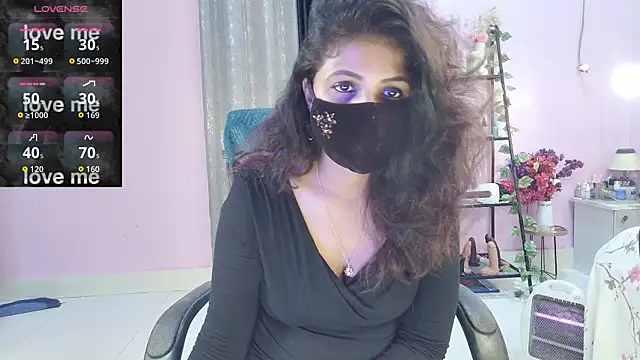 Snapshot of Naughty_nightz chatting on 11-09-25, 04:27 Naughty nightz online show from 11-09-25, 04:27