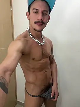 Snapshot of lazzon_bastion chatting on 06-16-26, 01:30 lazzon bastion online show from 06-16-26, 01:30