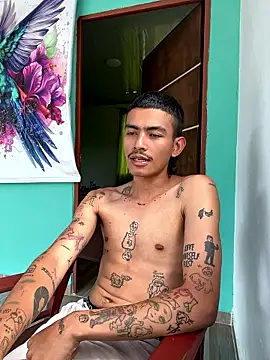 Snapshot of sorry-mom69 chatting on 01-15-26, 03:27 sorry-mom69 online show from 01-15-26, 03:27