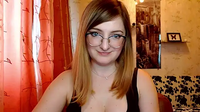 Snapshot of Arielsssplash chatting on 02-28-25, 07:48 Arielsssplash online show from 02-28-25, 07:48