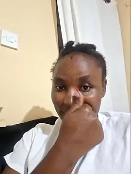 Snapshot of Samia_Queen chatting on 01-21-25, 04:48 Samia Queen online show from 01-21-25, 04:48