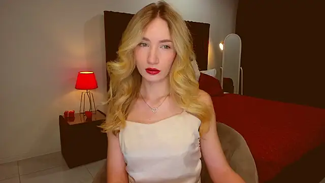 Snapshot of bella__rose chatting on 01-27-25, 06:09 bella rose online show from 01-27-25, 06:09