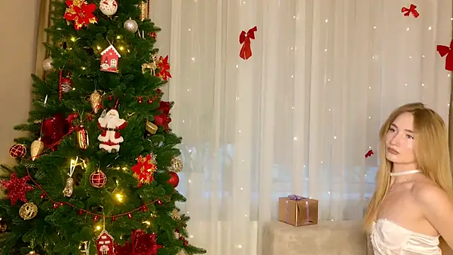 bella  rose online show from 12-17-25, 01:17