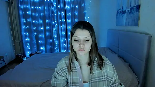 Snapshot of SoniNesti chatting on 01-21-25, 02:37 SoniNesti online show from 01-21-25, 02:37