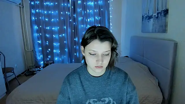 Snapshot of SoniNesti chatting on 02-18-25, 11:11 SoniNesti online show from 02-18-25, 11:11