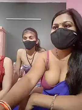 cutee  crazy online show from 04-15-26, 02:13