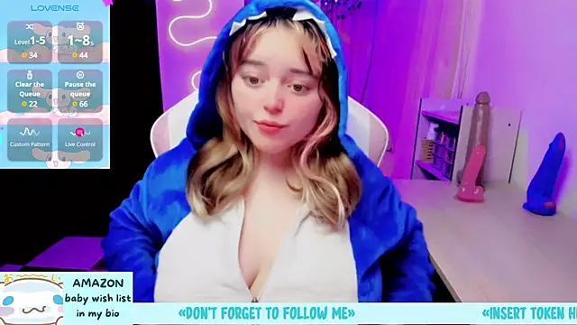 Snapshot of anjana_yuii chatting on 12-12-24, 10:45 anjana yuii online show from 12-12-24, 10:45