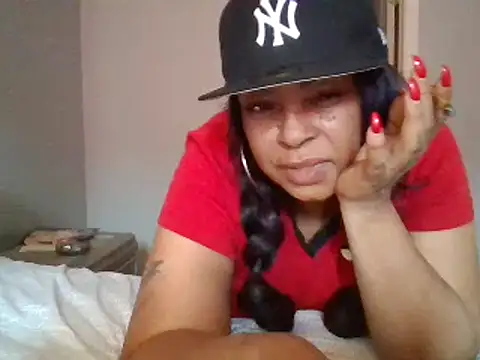 Snapshot of MSweetLindaParks chatting on 01-13-25, 05:02 MSweetLindaParks online show from 01-13-25, 05:02