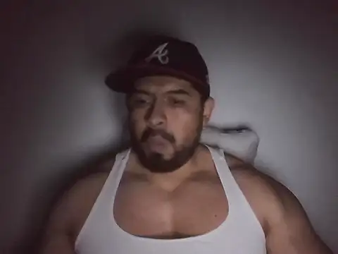 marcus002001 online show from 04-01-26, 04:24