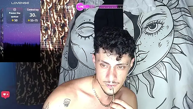 Snapshot of Apolo_S chatting on 12-07-24, 01:29 Apolo S online show from 12-07-24, 01:29