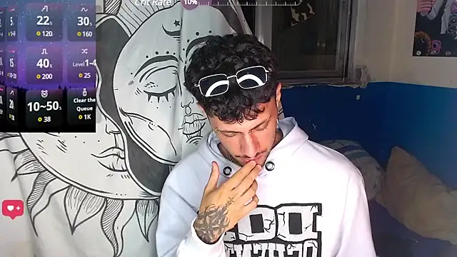 Snapshot of Apolo_S chatting on 12-27-24, 08:13 Apolo S online show from 12-27-24, 08:13