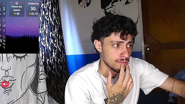 Snapshot of Apolo_S chatting on 03-18-25, 08:04 Apolo S online show from 03-18-25, 08:04