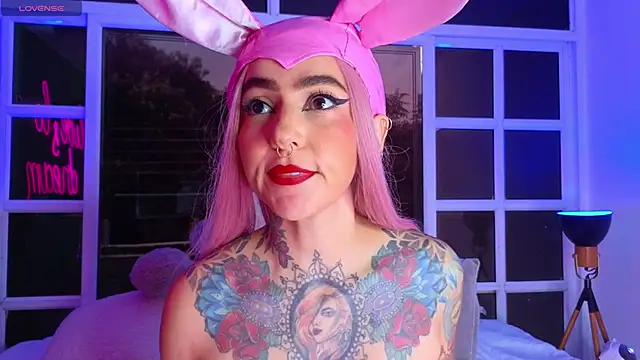 Evangelyne 1 online show from 02-22-25, 03:36