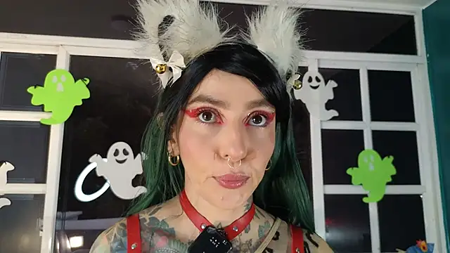 Evangelyne 1 online show from 10-14-25, 03:46