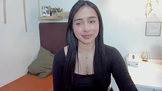 Snapshot of isabella_jade chatting on 02-17-25, 10:14 isabella jade online show from 02-17-25, 10:14