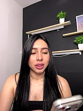 isabella jade online show from 12-23-25, 12:08