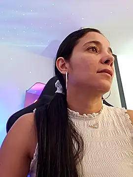 miaeyes online show from 01-13-25, 04:30