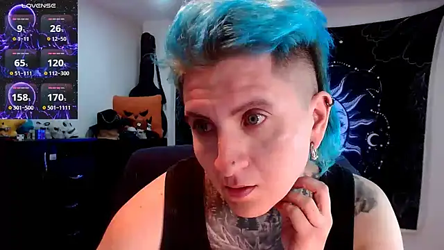 Snapshot of Marieblueeyes chatting on 02-09-25, 03:11 Marieblueeyes online show from 02-09-25, 03:11