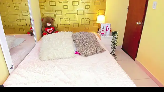 Julia Haye online show from 09-29-25, 03:22