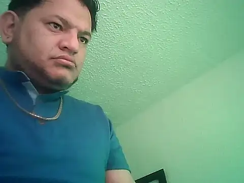 Snapshot of SexDiffrent chatting on 02-25-26, 07:34 SexDiffrent online show from 02-25-26, 07:34