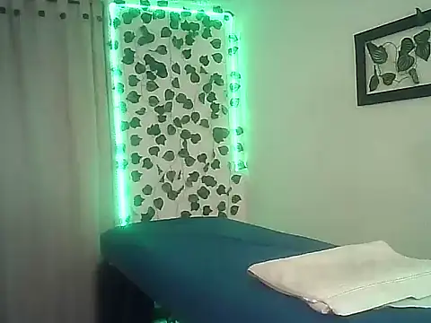 Snapshot of SexDiffrent chatting on 03-01-26, 04:42 SexDiffrent online show from 03-01-26, 04:42