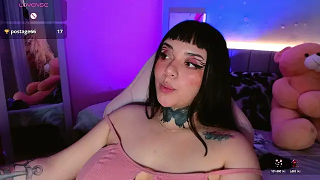 kim blake online show from 02-21-25, 03:54