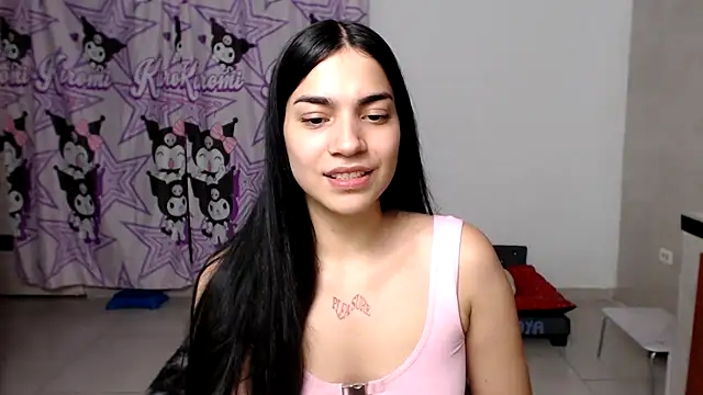 Snapshot of zendayasexxx chatting on 12-04-25, 04:00 zendayasexxx online show from 12-04-25, 04:00