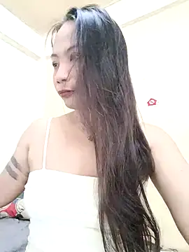 Snapshot of KinkyKit_May chatting on 03-11-25, 09:45 KinkyKit May online show from 03-11-25, 09:45