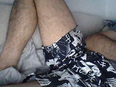 Snapshot of Nowy111 chatting on 05-13-26, 04:48 Nowy111 online show from 05-13-26, 04:48