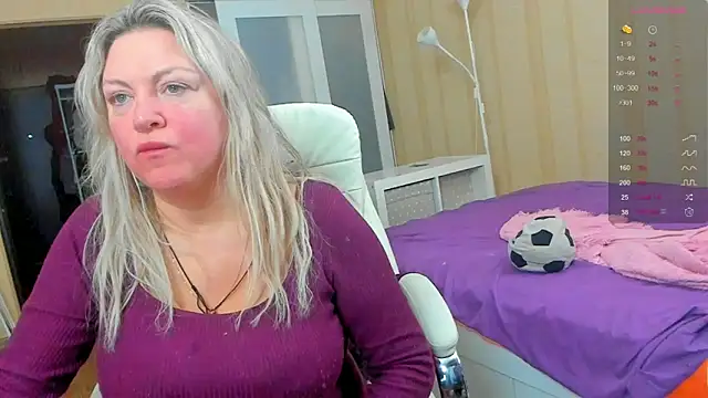 Snapshot of PamHardFuck chatting on 02-28-25, 03:37 PamHardFuck online show from 02-28-25, 03:37